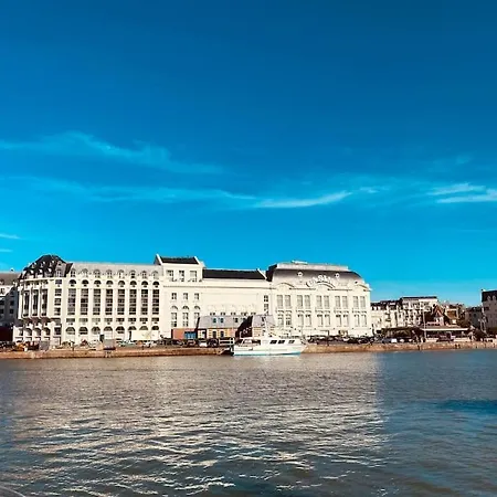 Victoria Yourhosthelper Villa Deauville