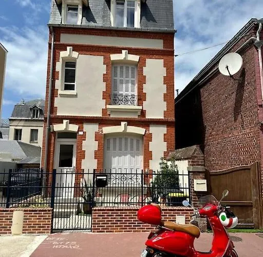 Victoria Yourhosthelper Villa Deauville