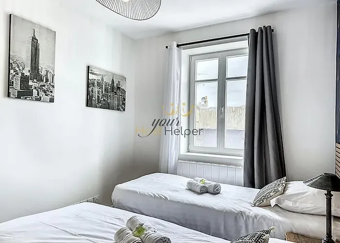 Victoria Yourhosthelper Villa