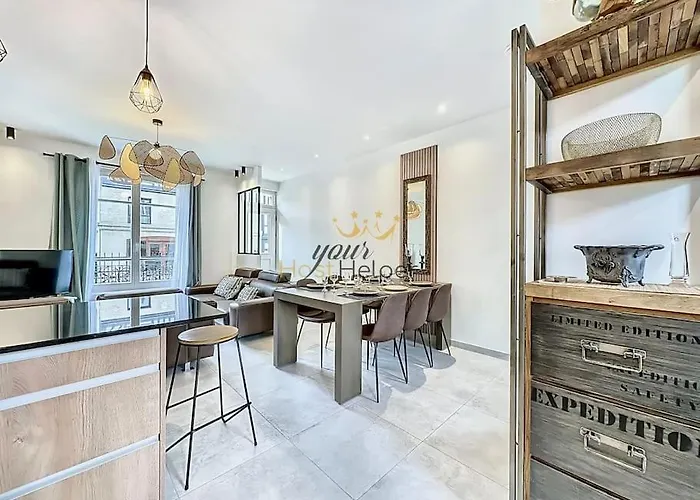 Victoria Yourhosthelper Villa